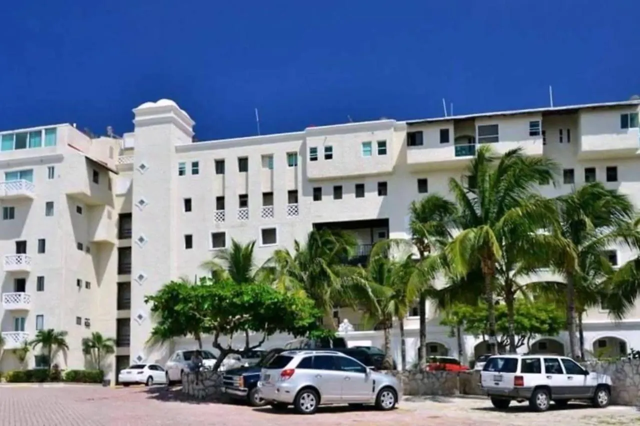 Beachfront Suite With Kitchenette In The Hotel Zone! Cancun