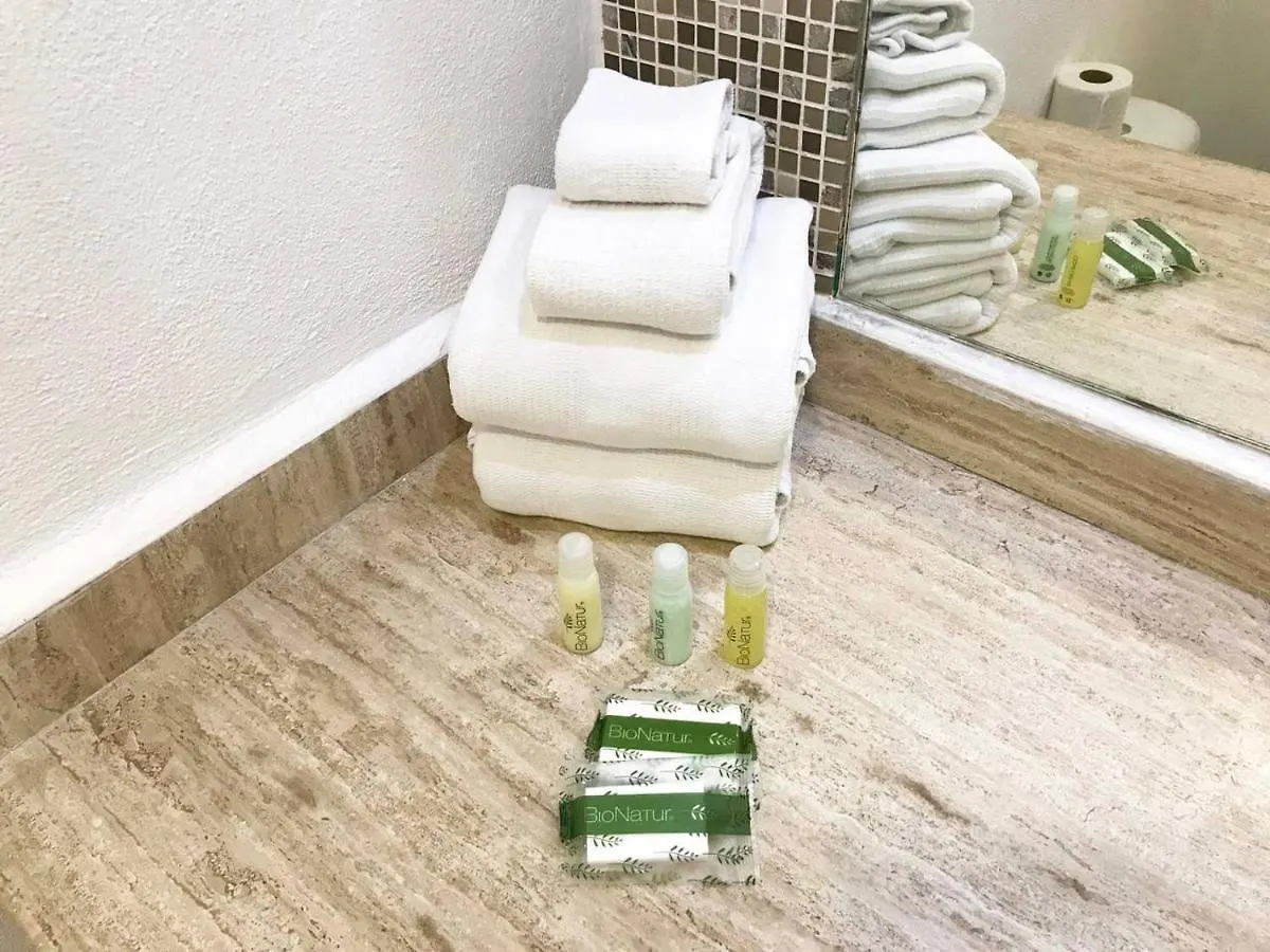 Beachfront Suite With Kitchenette In The Hotel Zone! Cancun Aparthotel
