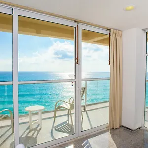  Aparthotel Stunning! 2 Bdrm Beach/oceanfront On Beach - Zone